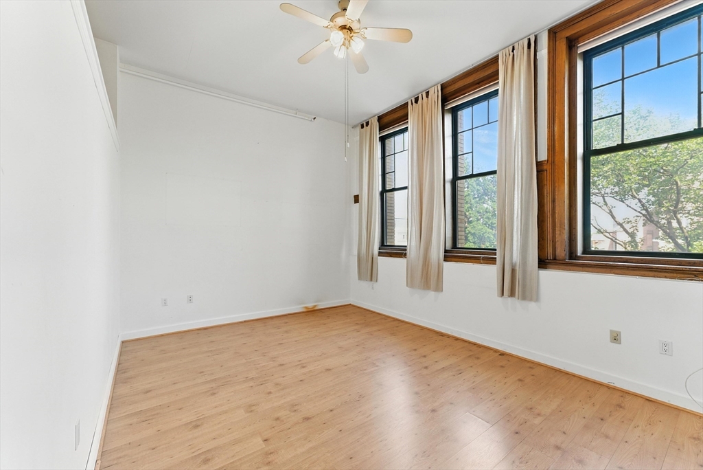 235 State Street, Unit 309 Springfield, MA 01103 - Photo 8 of 42 Gallery Image 8