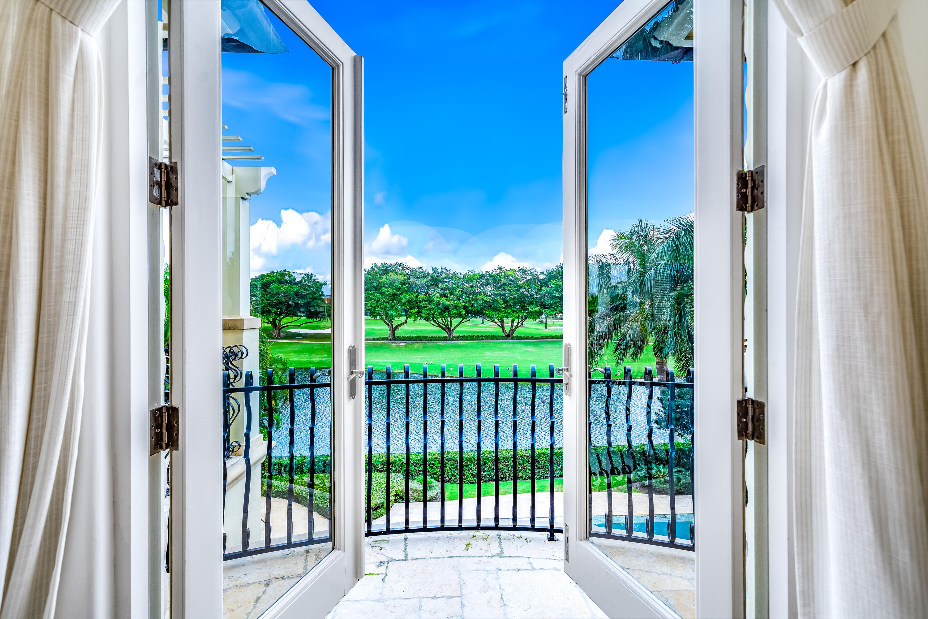 361 Mizner Lake Estates Drive Boca Raton, FL 33432 - Photo 23 of 47 Back picture