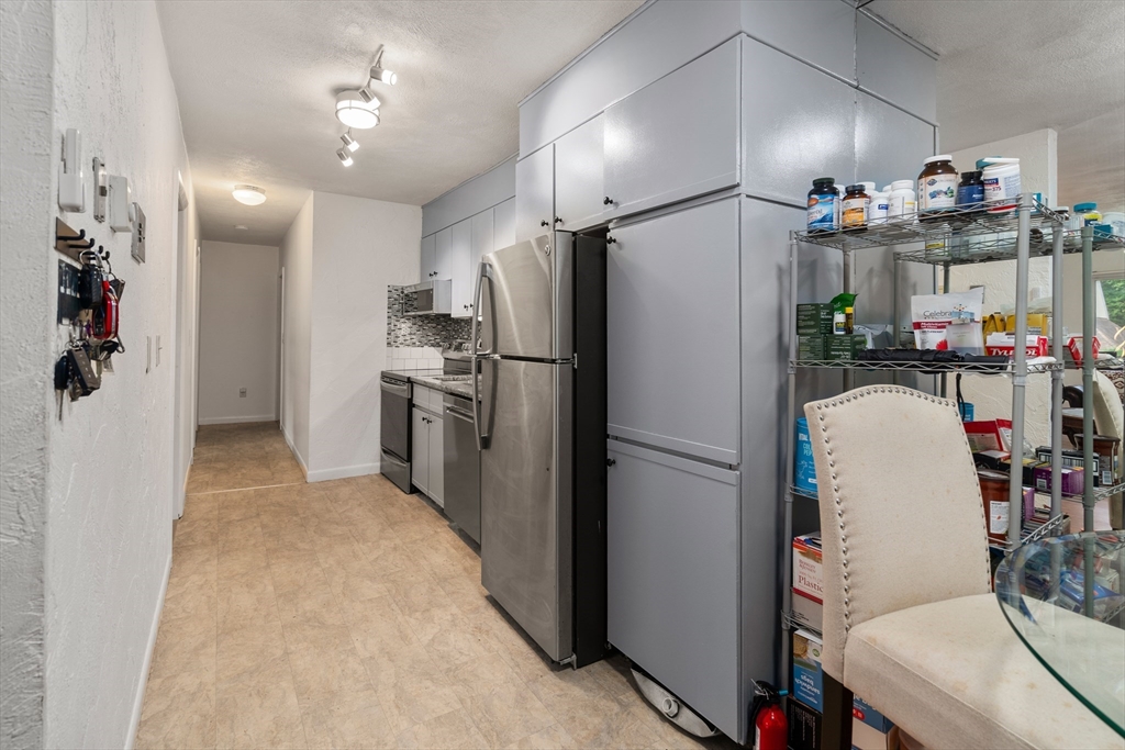 176 Swanson Road, Unit 309 Boxborough, MA 01719 - Photo 6 of 18