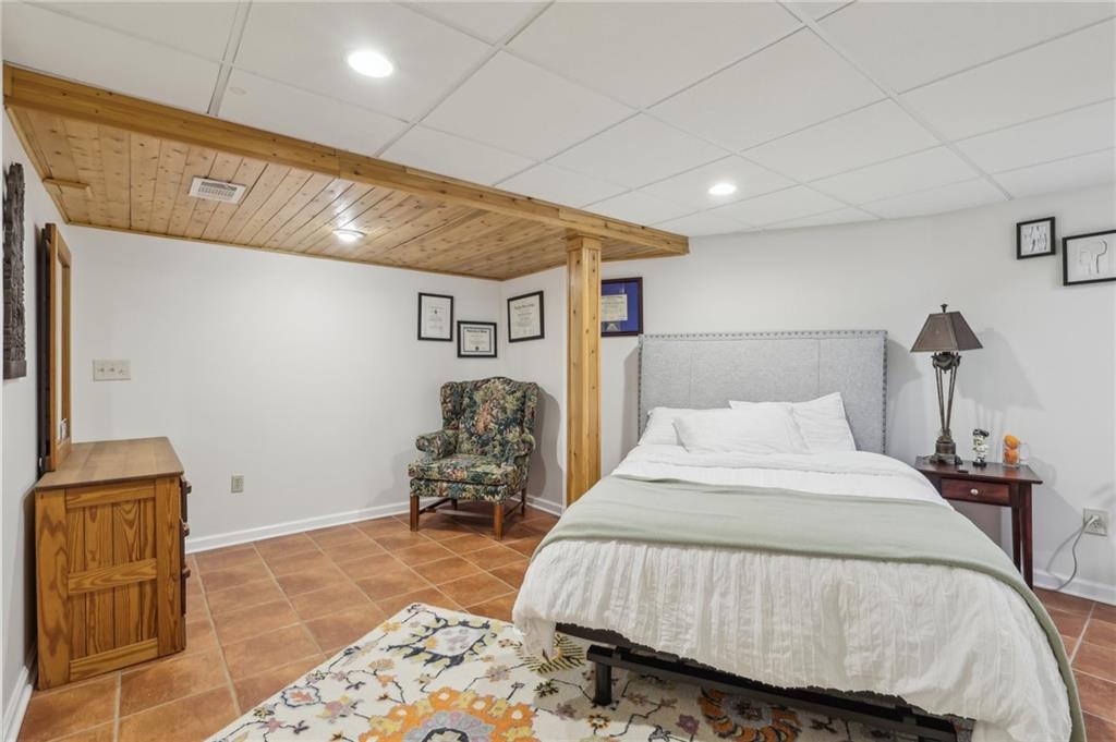 38 Easton Road Pittsburgh, PA 15238 - Photo 28 of 47 Gallery Image 28