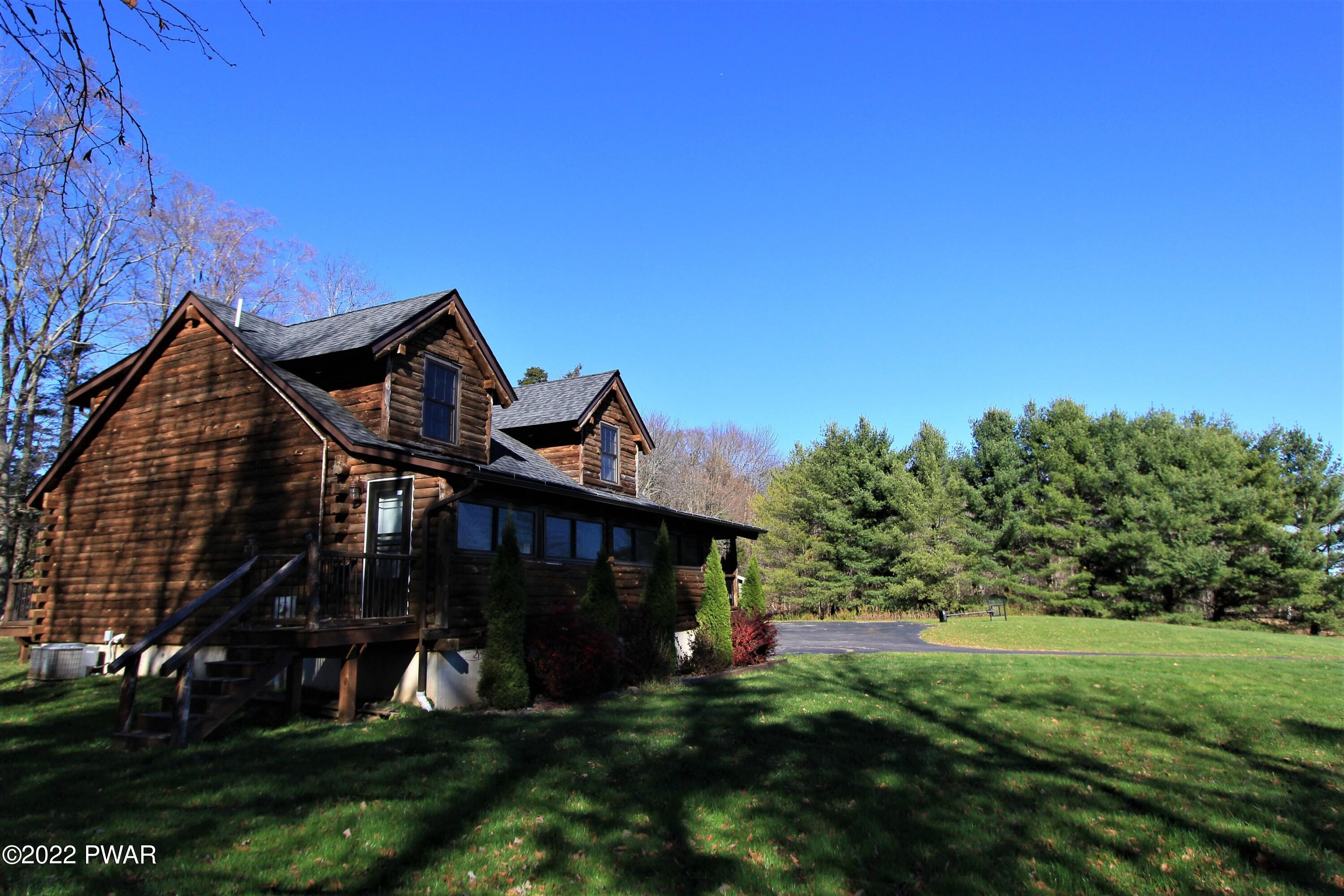 811 Spring Hill Road Sterling, PA 18463 - Photo 3 of 39