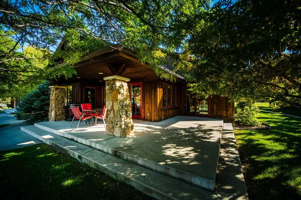 $695,000 | 90 Cantle Court, Sheridan, WY 82801