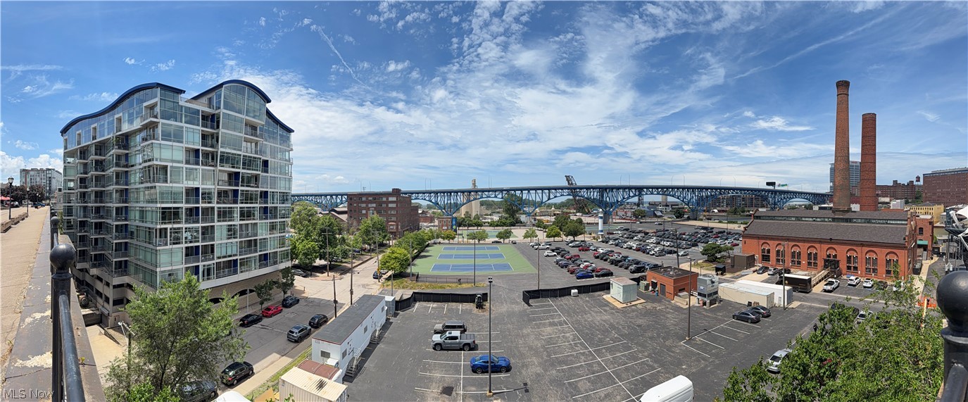 1237 Washington Avenue, Unit 612 Cleveland, OH 44113 - Photo 31 of 42 Panoramic view from to the north from the Superior Viaduct