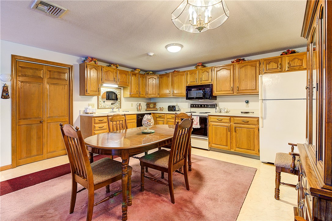 78 St Joseph Street, Unit 12 Woonsocket, RI 02895 - Photo 2 of 8