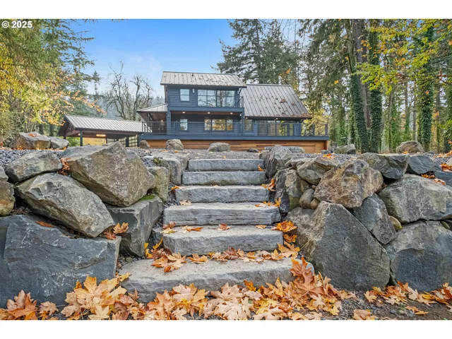 $1,390,000 | 6057 Peaceful Lane Northeast, Silverton, OR 97381