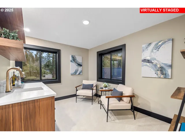 $1,390,000 | 6057 Peaceful Lane Northeast, Silverton, OR 97381