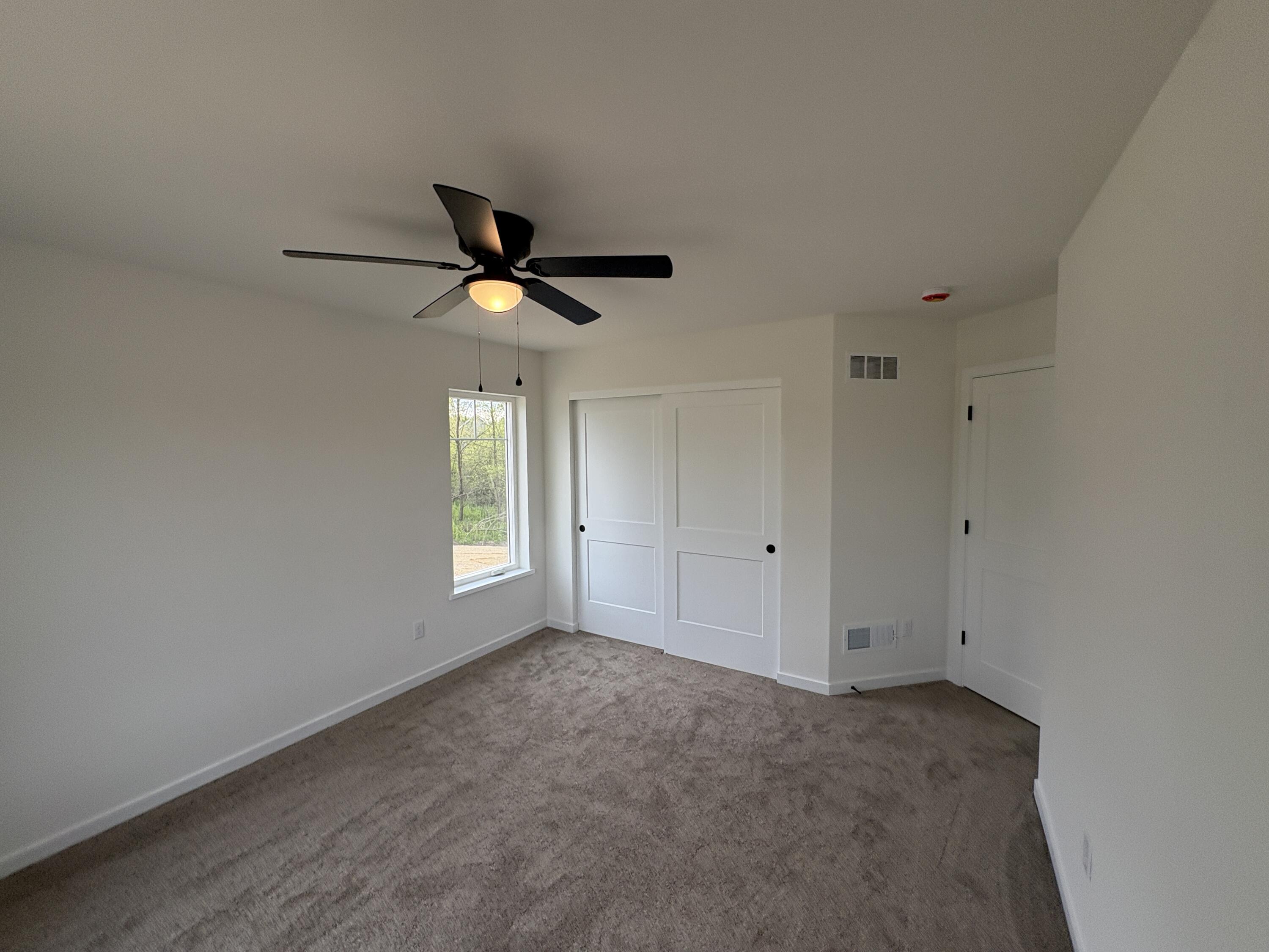 267 Cardinal Drive Sullivan, WI 53178 - Photo 27 of 37 Bed 3.2
