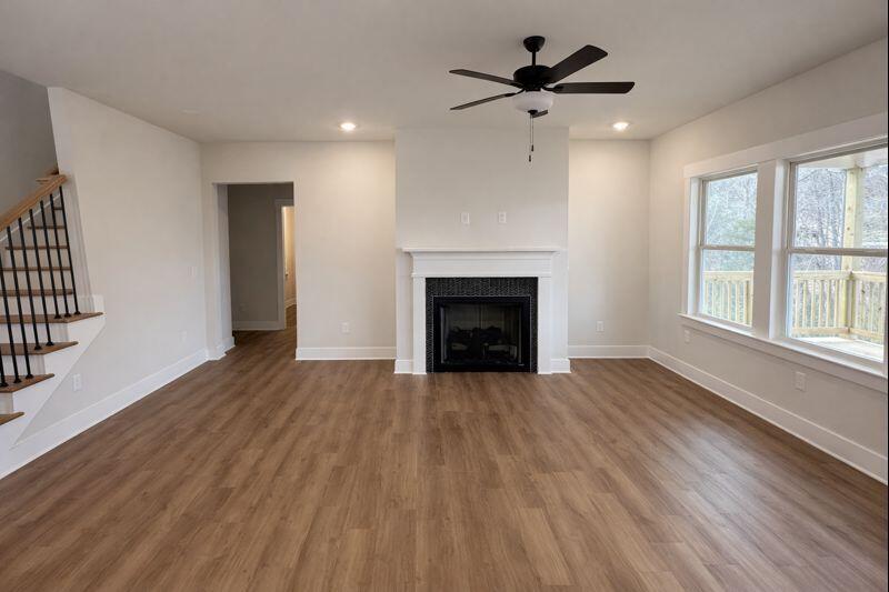 1518 Firelight Way, Unit 122 Ooltewah, TN 37363 - Photo 7 of 28 Family