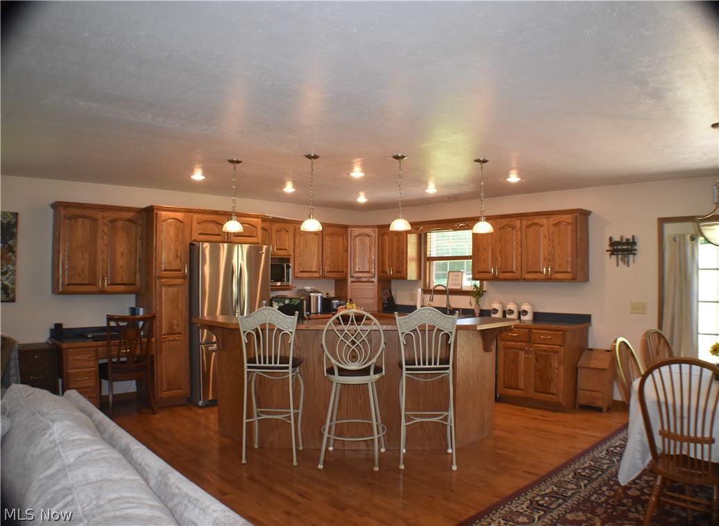 219 Hoover Road Vincent, OH 45784 - Photo 6 of 28 Open concept Kitchen to the right of the Living room as seen from Foyer