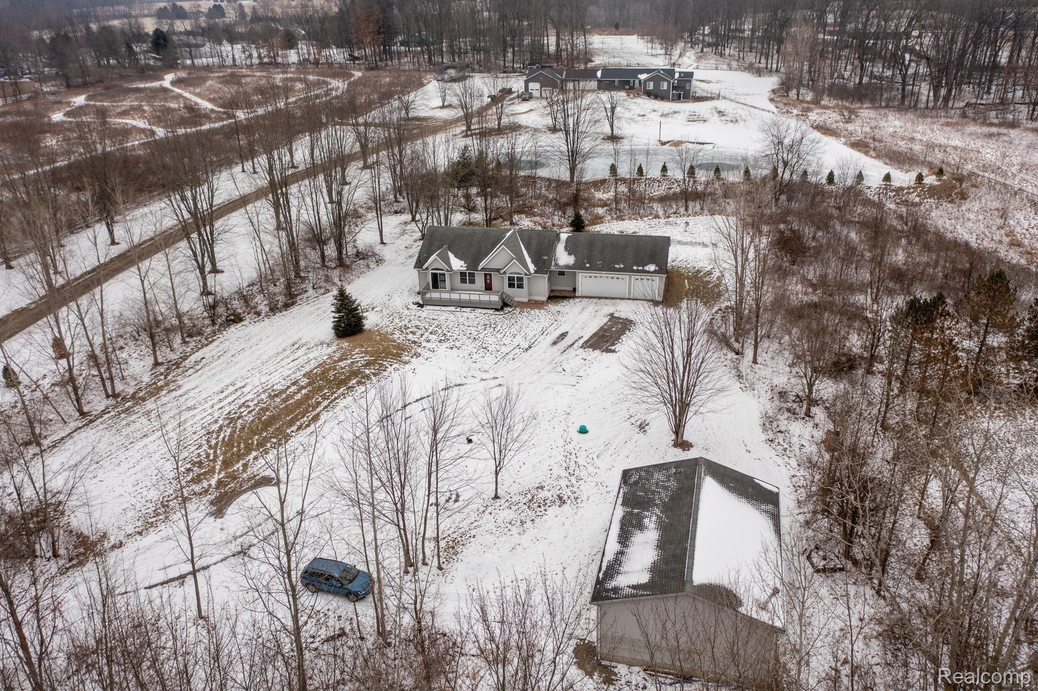 5300 Argentine Road Howell, MI 48855 - Photo 36 of 42 6-web-or-mls-DJI_0091.jpg