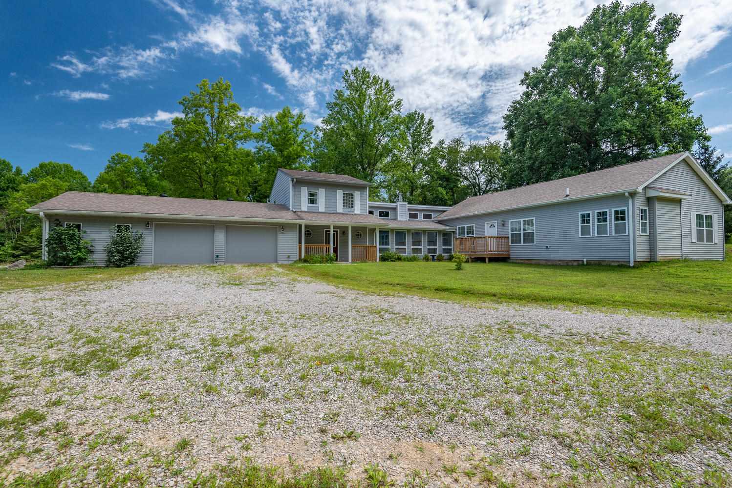 7466 South Ketcham Road Bloomington, IN 47403 - Photo 2 of 34