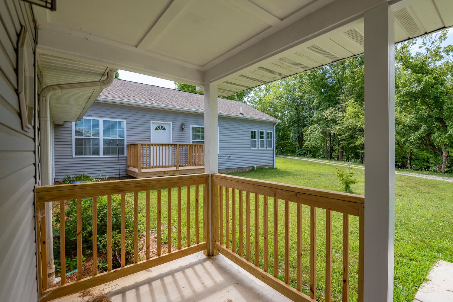 7466 South Ketcham Road Bloomington, IN 47403 - Photo 4 of 34