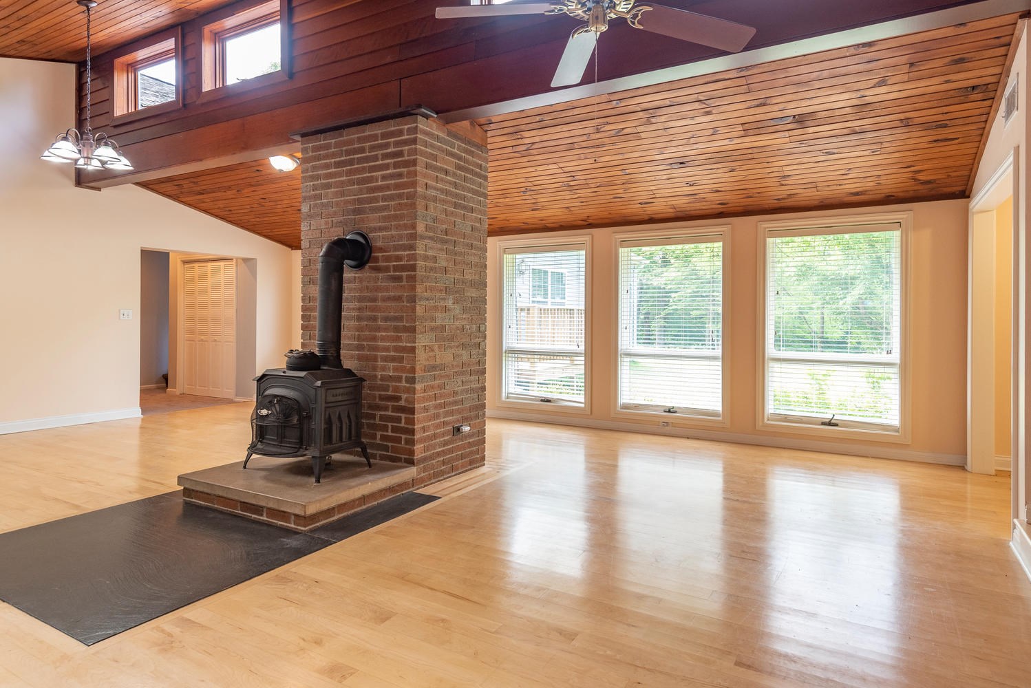 7466 South Ketcham Road Bloomington, IN 47403 - Photo 7 of 34