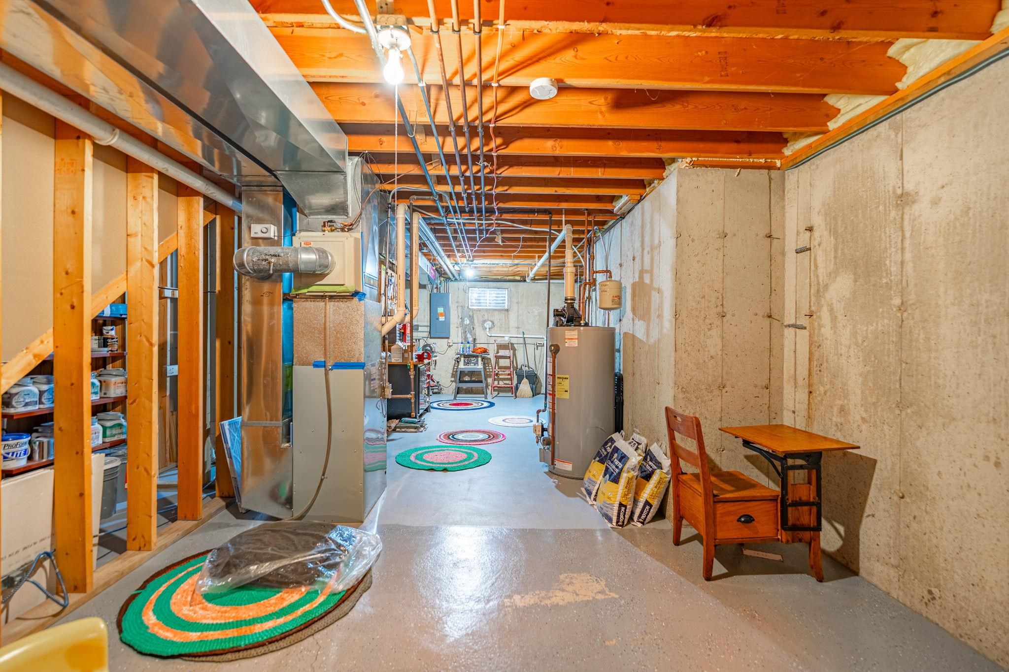 225 Secretariat's Way Belvidere, IL 61008 - Photo 32 of 41 a backyard of a house with barbeque oven table and chairs
