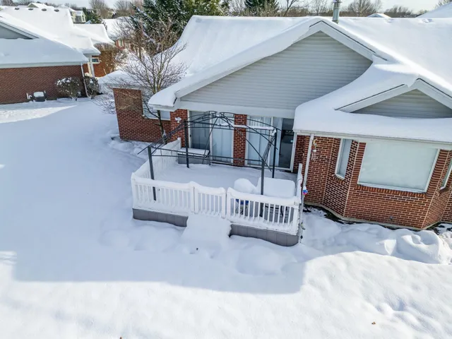 a view of outdoor space