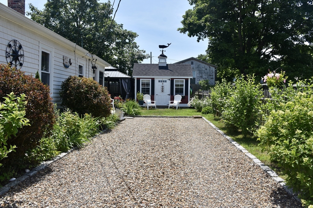 30 13th Street Wareham, MA 02558 - Photo 3 of 31