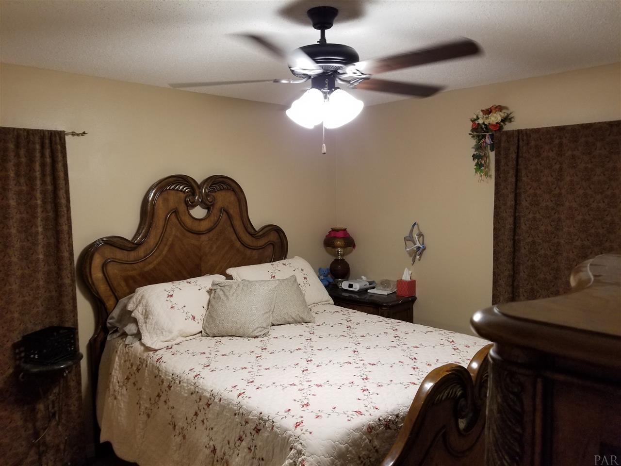 6141 Riverchase Road Milton, FL 32583 - Photo 21 of 26 Gallery Image 21