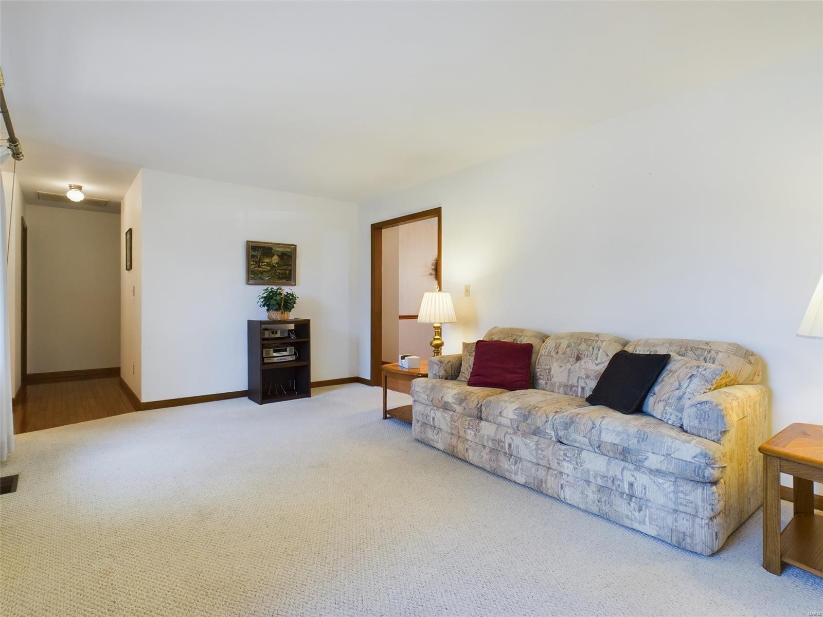 8200 Hunt Road Springfield, IL 62712 - Photo 5 of 22