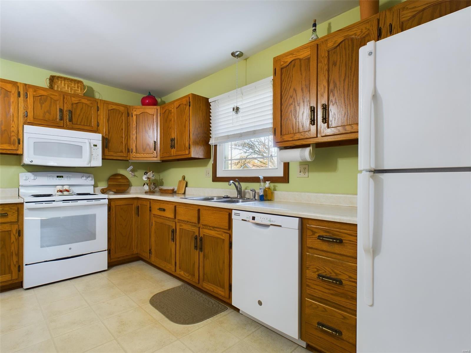8200 Hunt Road Springfield, IL 62712 - Photo 9 of 22