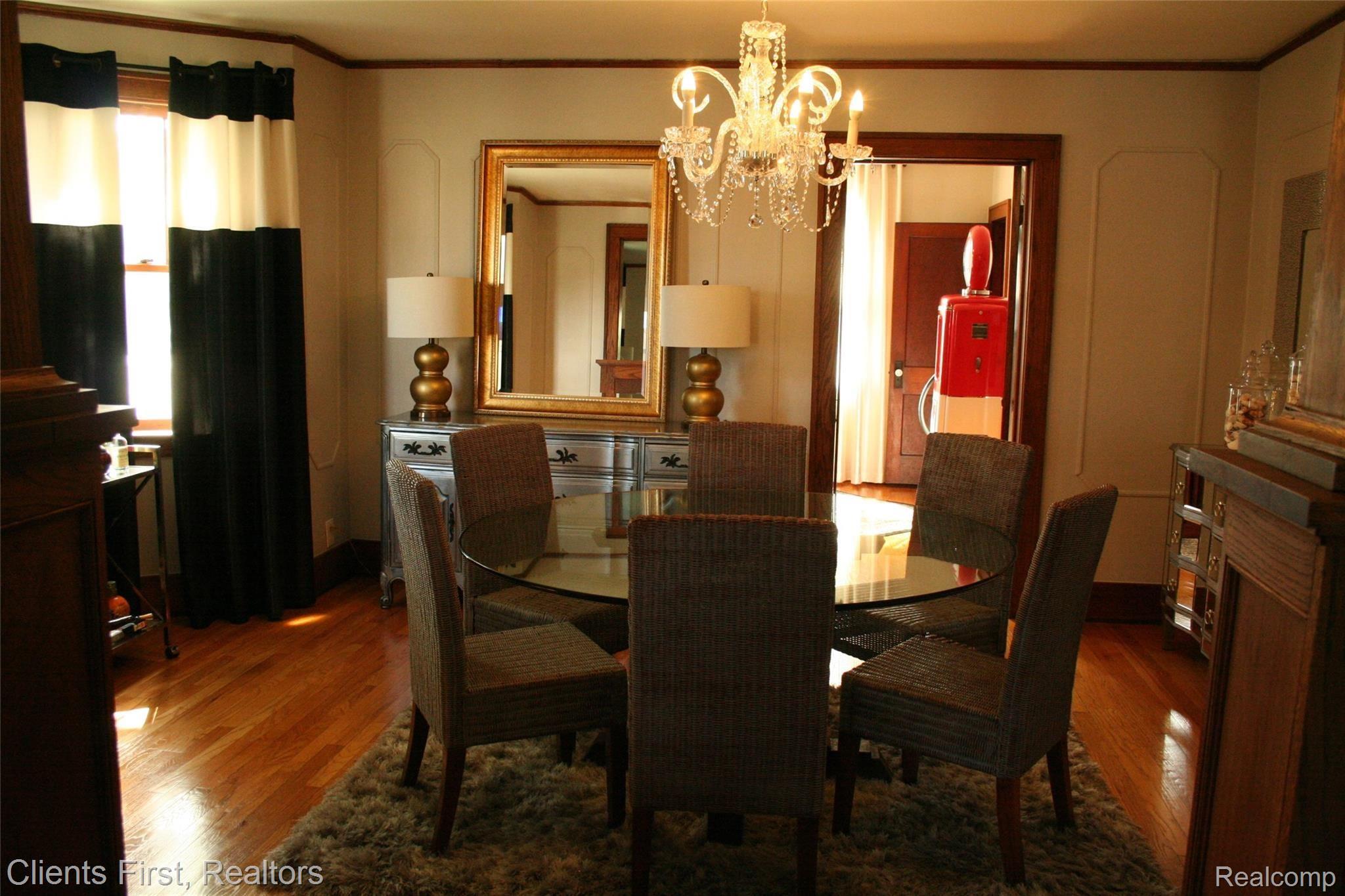 35205 Chestnut Street Wayne, MI 48184 - Photo 13 of 55 IMG_7468.JPG