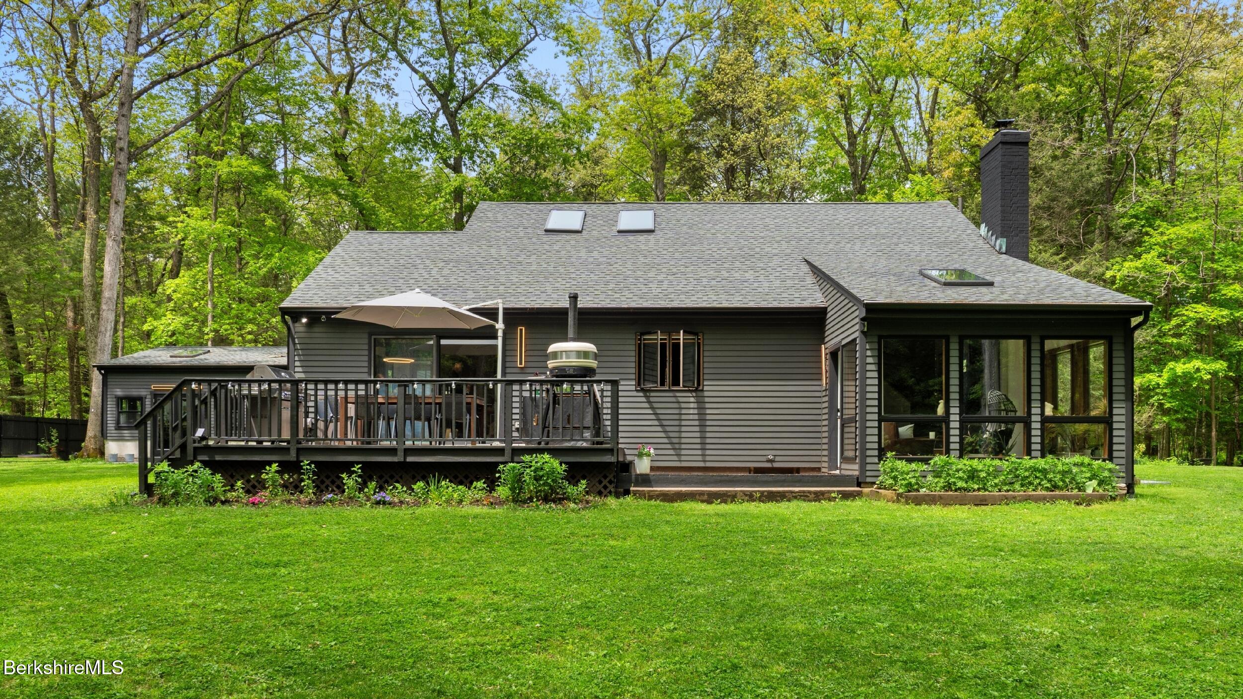 72 Boice Road Egremont, MA 01230 - Photo 3 of 42 Contemporary style