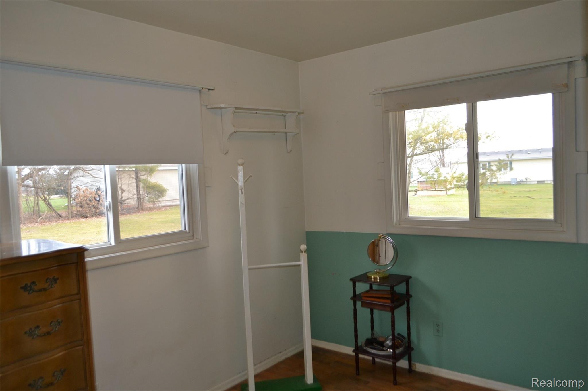 8282 Calkins Road Flint, MI 48532 - Photo 18 of 49 DSC_0249.JPG