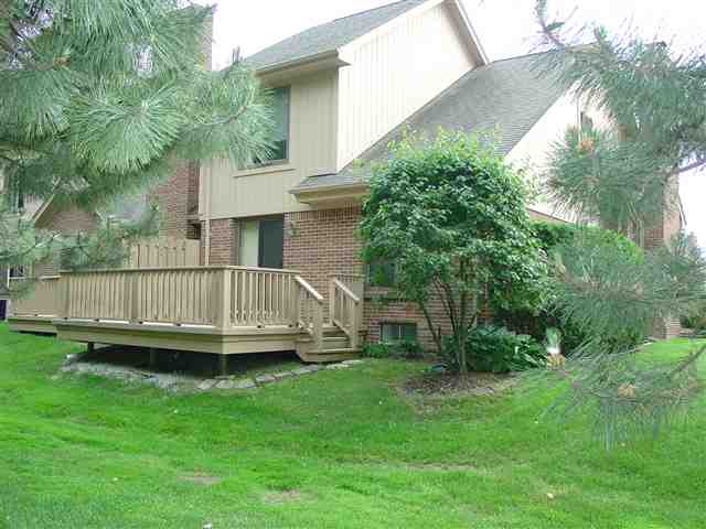33768 Pine Ridge Drive West Fraser, MI 48026 - Photo 3 of 17 31075896-2.JPG