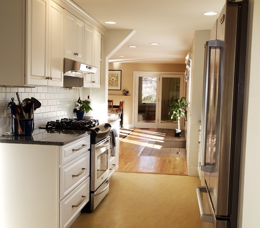 591 Bay Road Amherst, MA 01002 - Photo 6 of 22