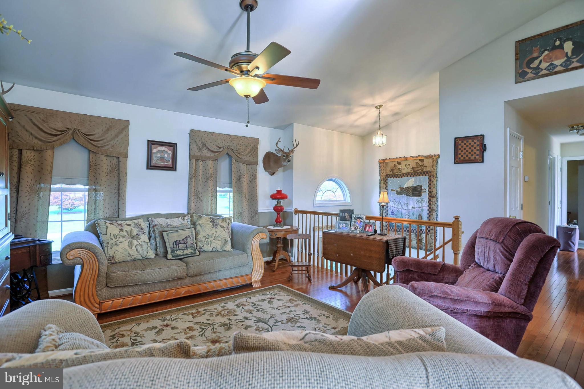 11821 Ashton Road Clear Spring, MD 21722 - Photo 11 of 30 Living Room