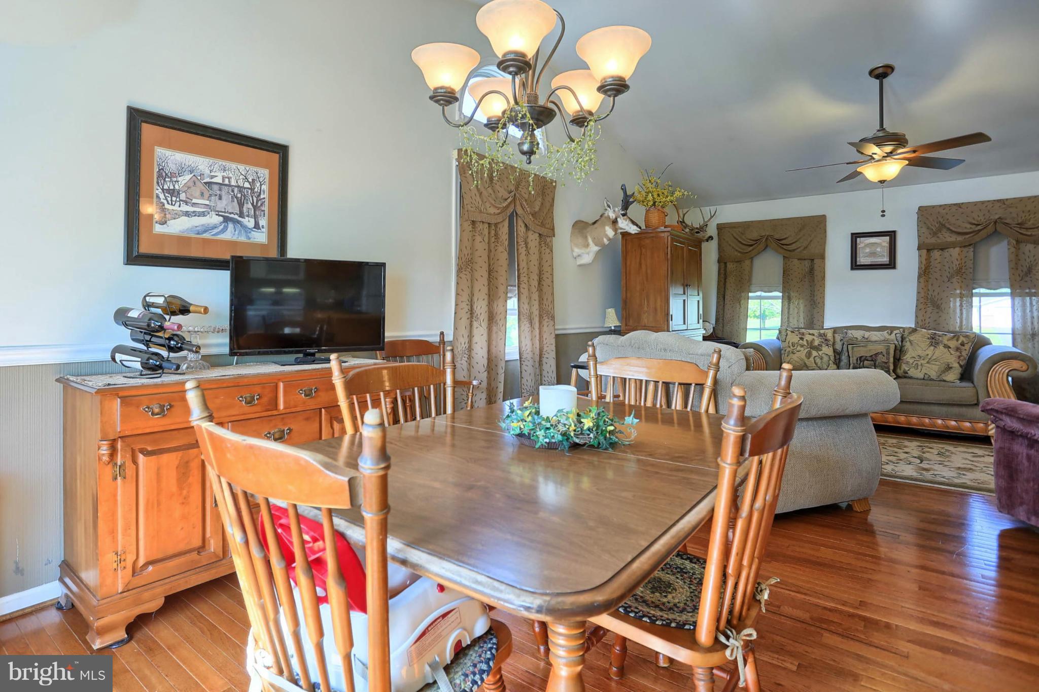 11821 Ashton Road Clear Spring, MD 21722 - Photo 9 of 30 Dining Room