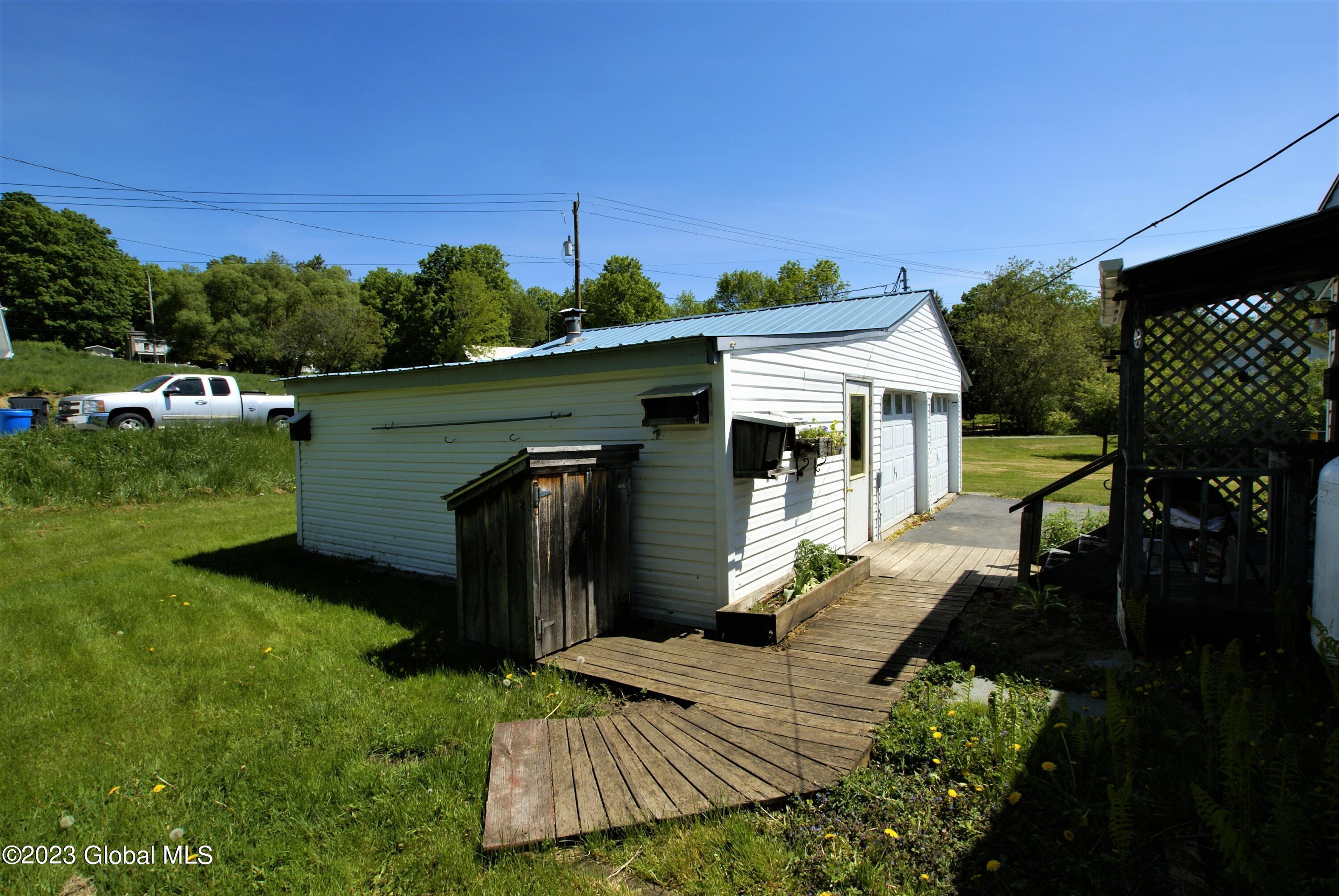 2075 County Route 23 Middle Granville, NY 12849 - Photo 5 of 26 Bothers (45)