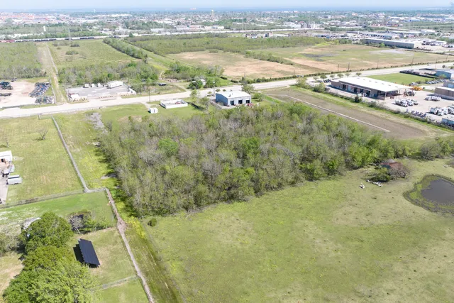 a view of an ocean view and city