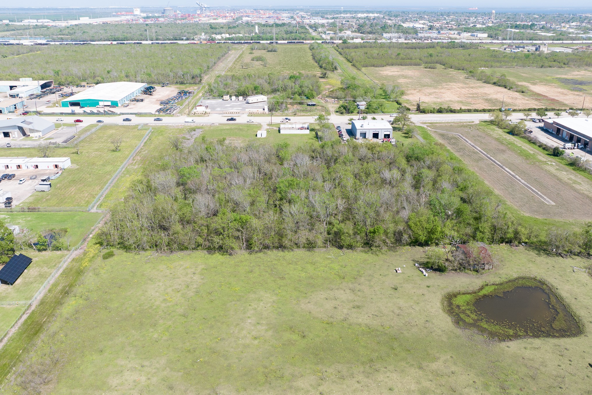 0 East H Street La Porte, TX 77571 - Photo 8 of 21 a view of lake view and mountain view