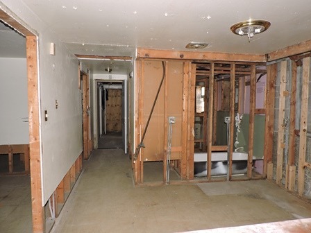 912 Madison Street Maywood, IL 60153 - Photo 4 of 23 a view of an entryway with wooden floor