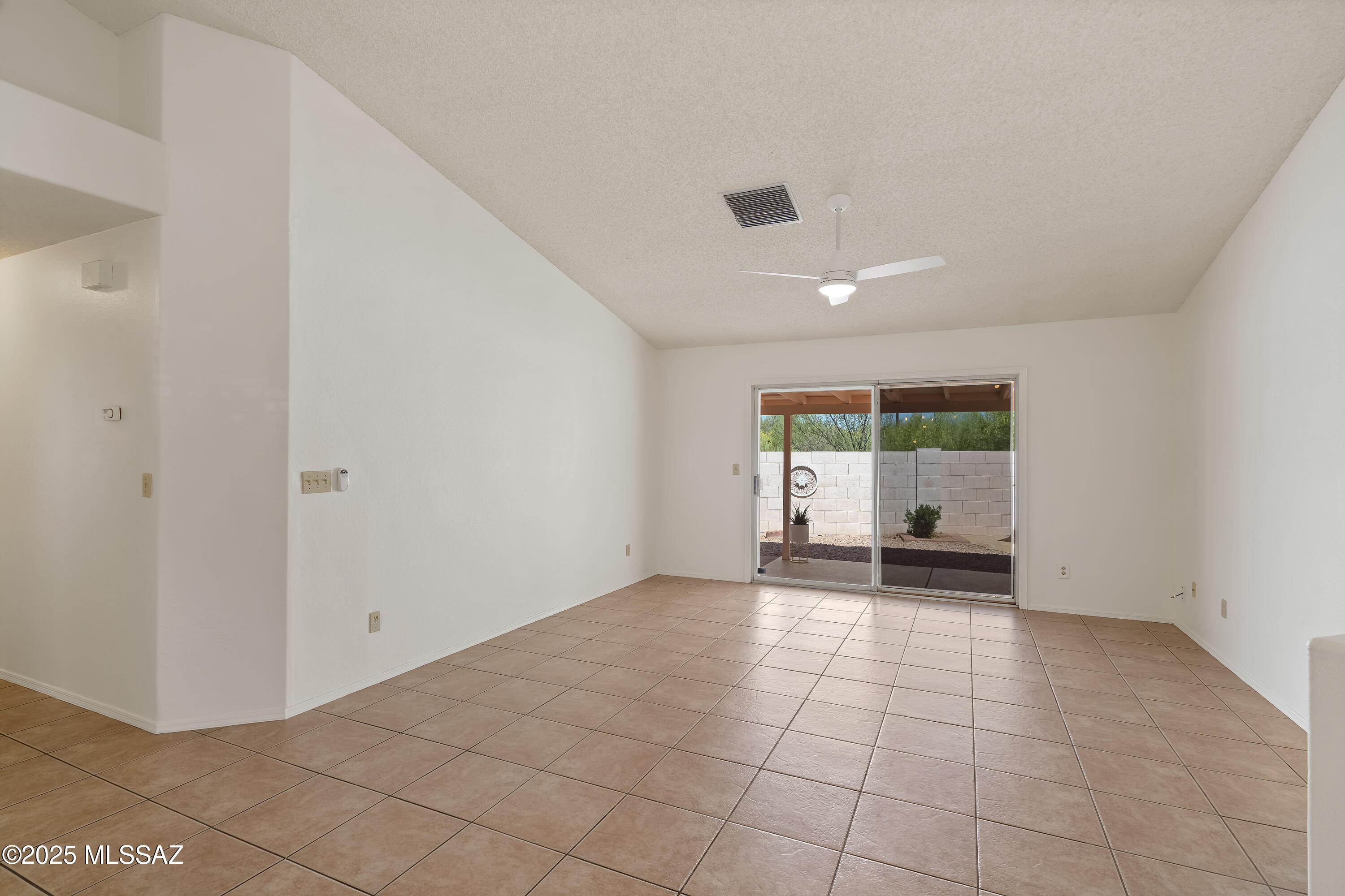 3564 West Sky Ridge Loop Tucson, AZ 85742 - Photo 6 of 50