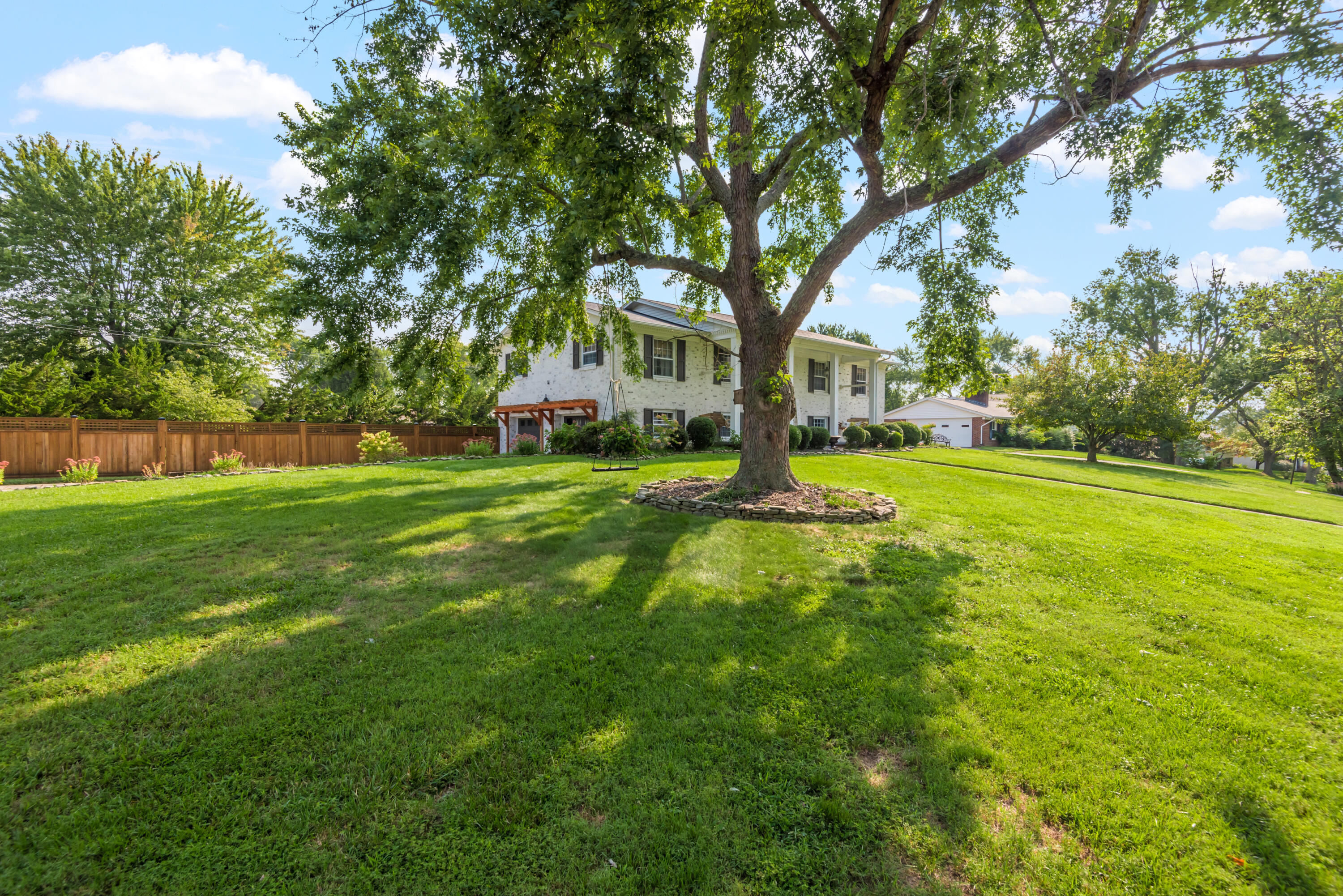 7824 Castlecomb Road Powell, TN 37849 - Photo 2 of 37 7824CastlecombRd-46