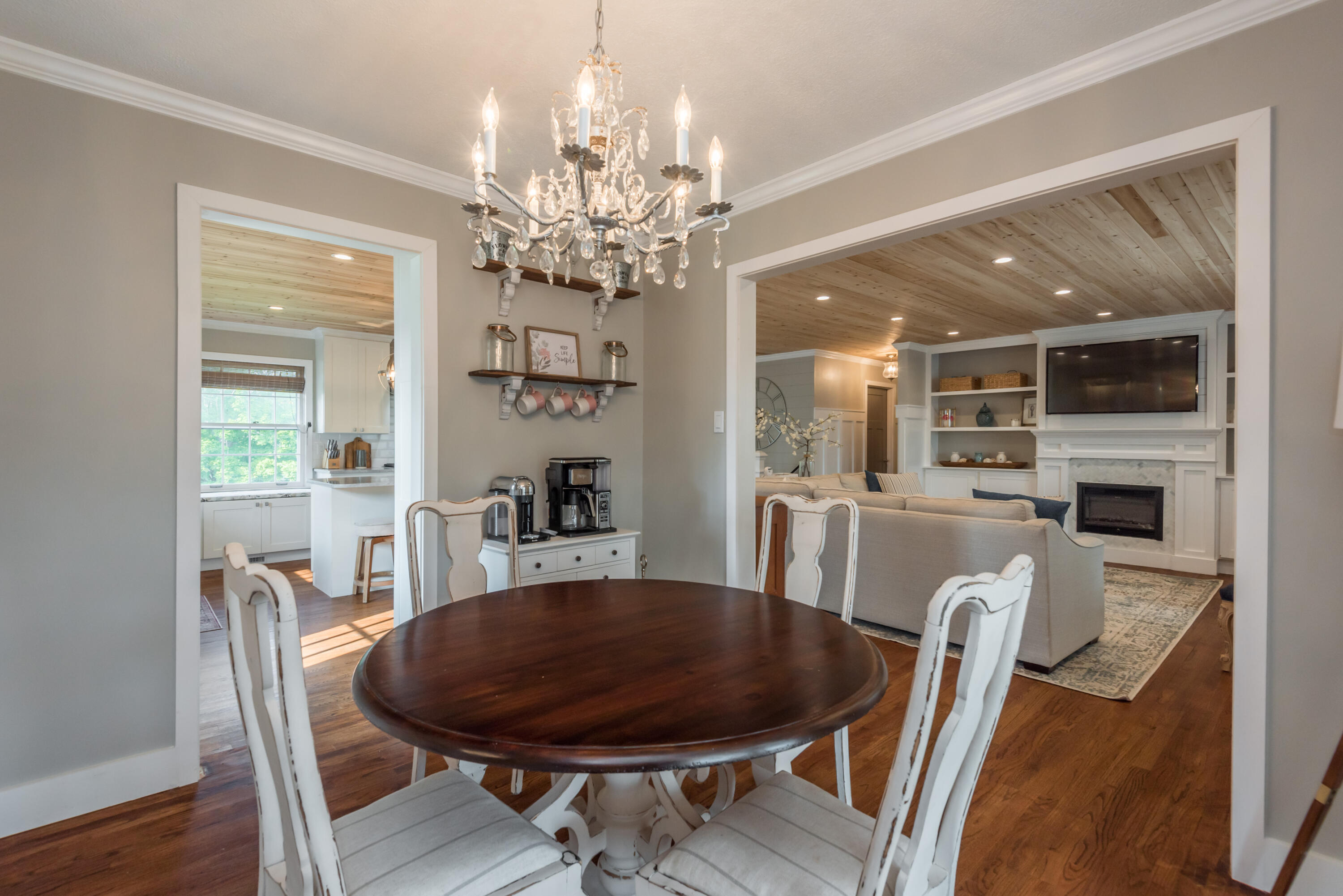 7824 Castlecomb Road Powell, TN 37849 - Photo 17 of 37 7824CastlecombRd-14