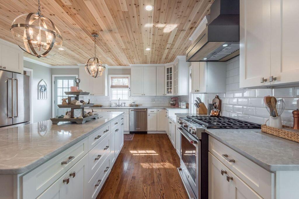 7824 Castlecomb Road Powell, TN 37849 - Photo 8 of 37 kitchen3