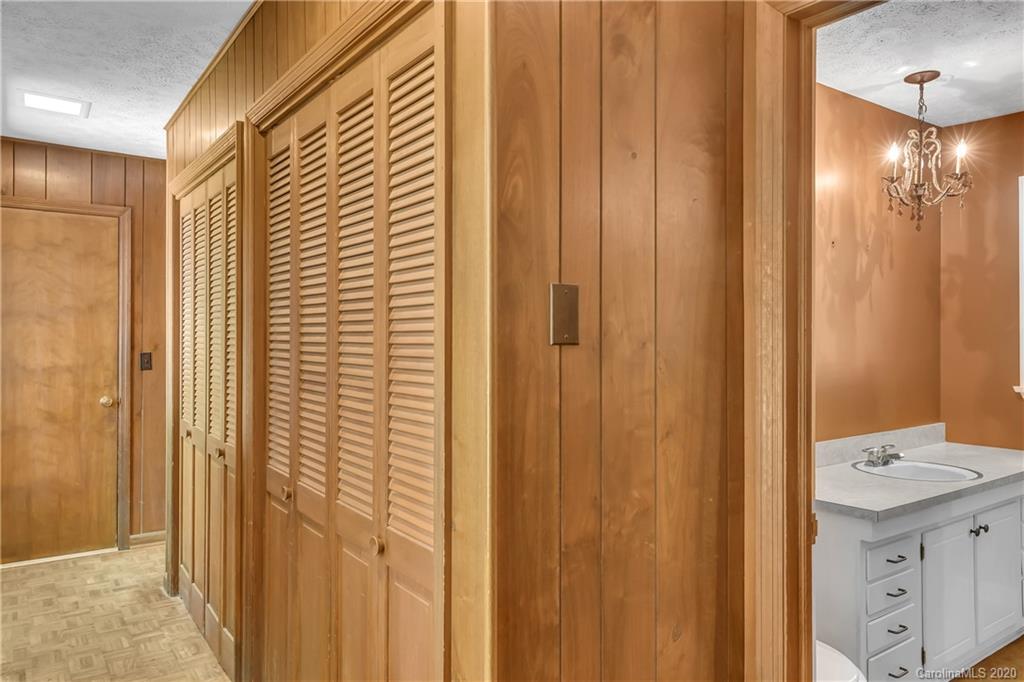180 Poplar Gap Road Brevard, NC 28712 - Photo 26 of 47 Gallery Image 26