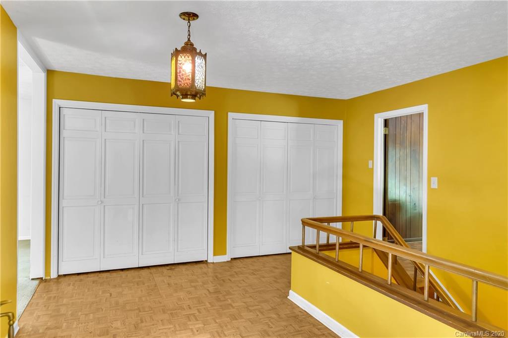 180 Poplar Gap Road Brevard, NC 28712 - Photo 6 of 47 Gallery Image 6