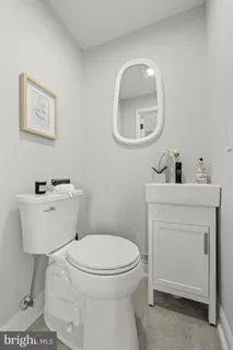 $799,999 | 222 West Barnard Street, West Chester, PA 19382