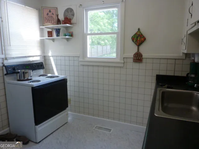 $1,700 | 158 Gilmer Street, Athens, GA 30606