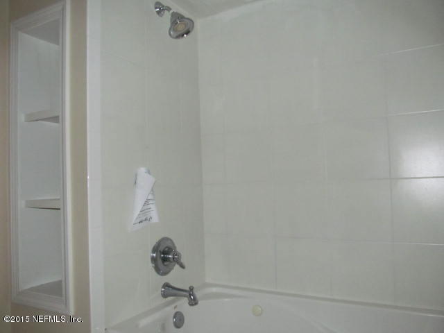 86385 Meadowfield Bluffs Road Yulee, FL 32097 - Photo 25 of 33 Bathroom