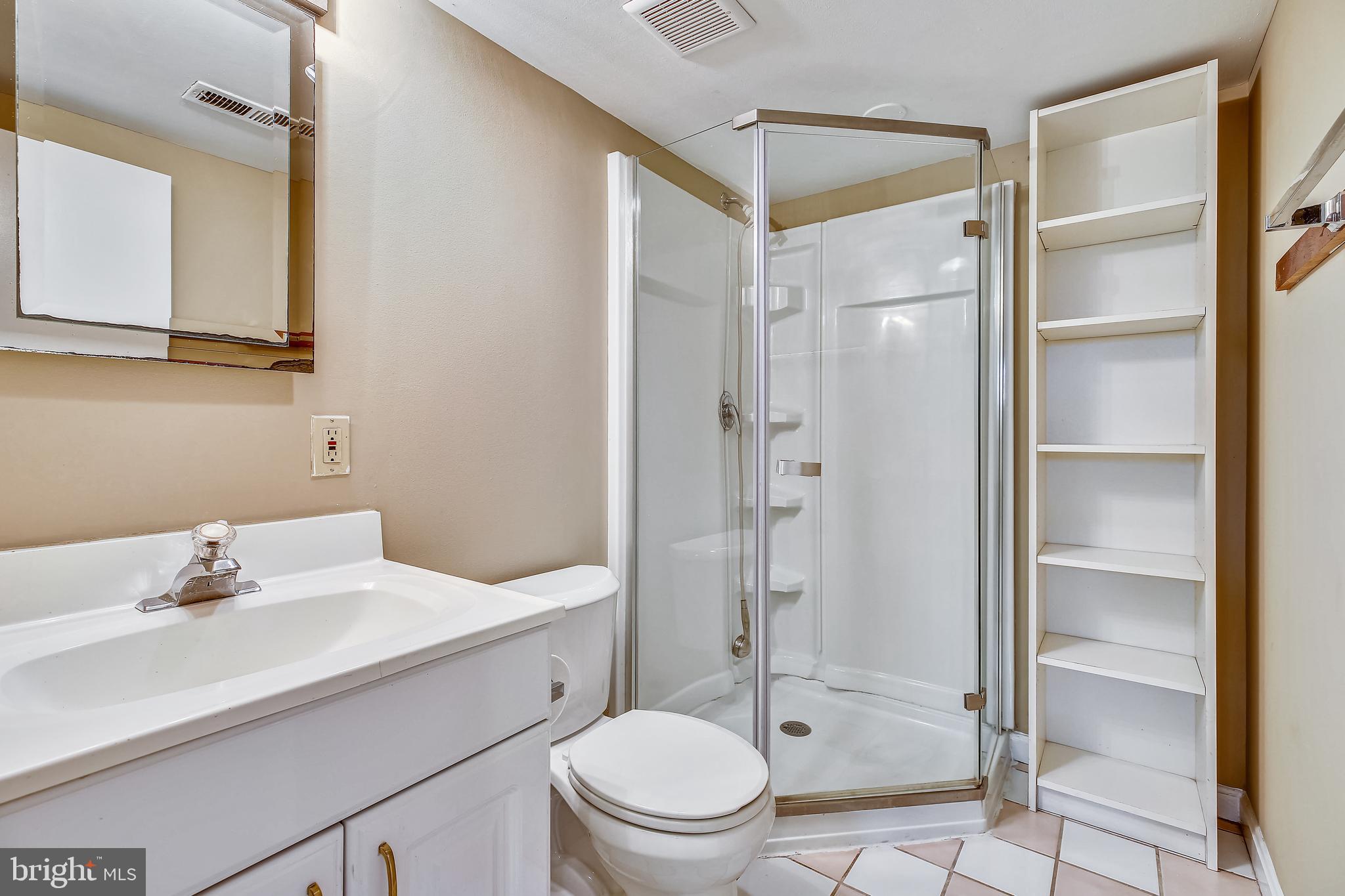 2011 Lansdowne Way Silver Spring, MD 20910 - Photo 42 of 50 Lower level full bath