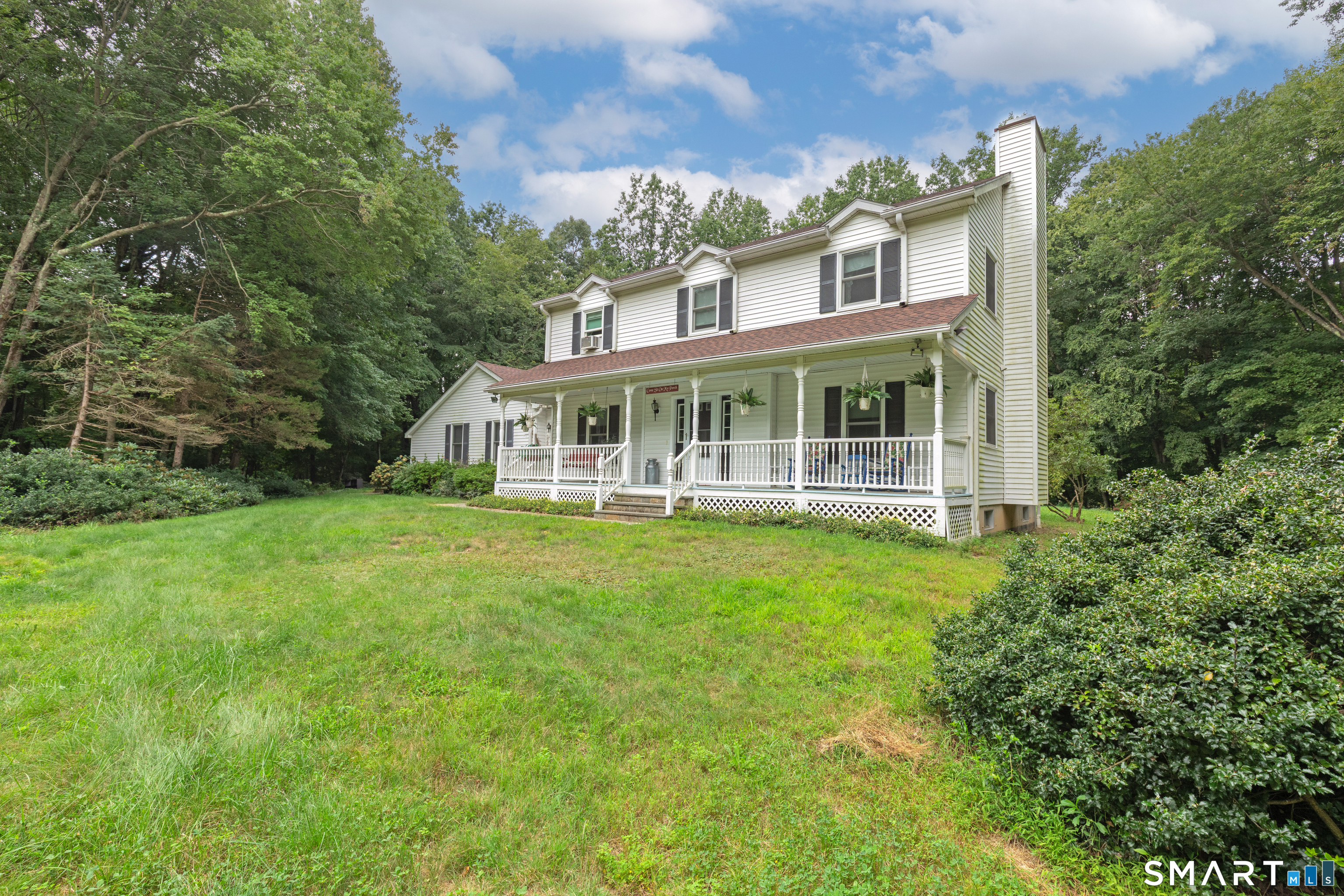 417 Chestnut Tree Hill Road Oxford, CT 06478 - Photo 2 of 39 Gallery Image 2