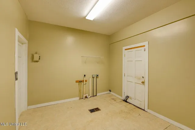 $125,000 | 2720 Poplar Springs Drive, Meridian, MS 39305