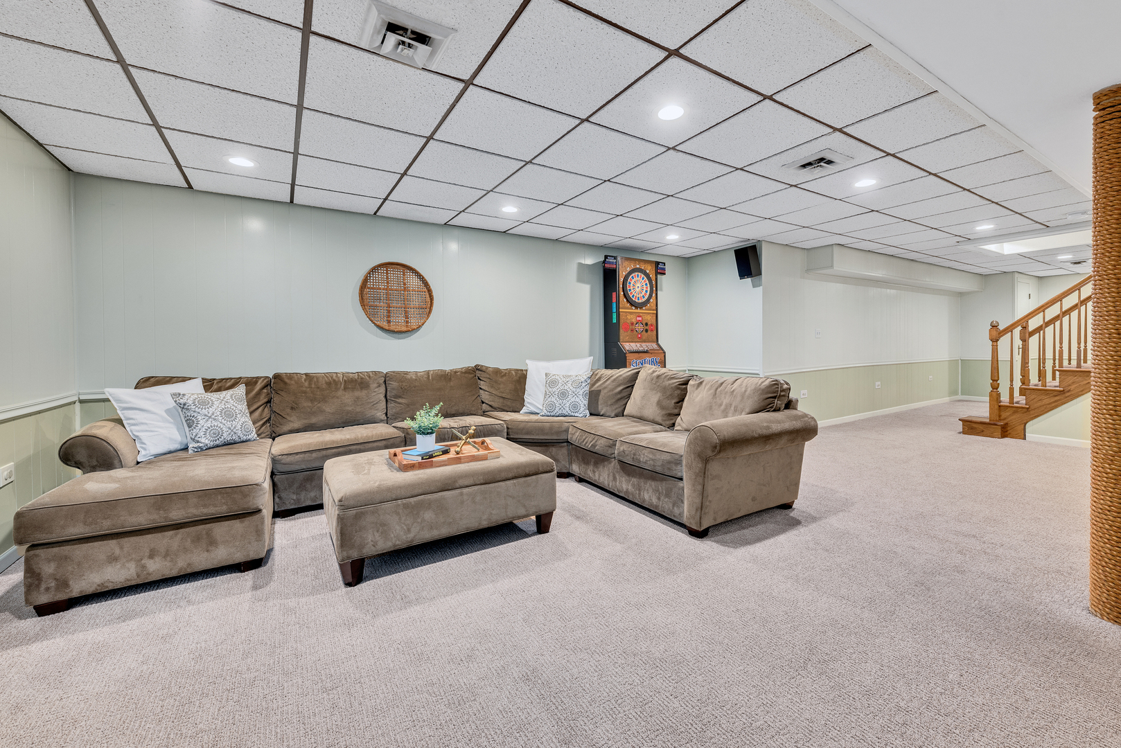 1378 Colonial Square Wheaton, IL 60189 - Photo 19 of 29