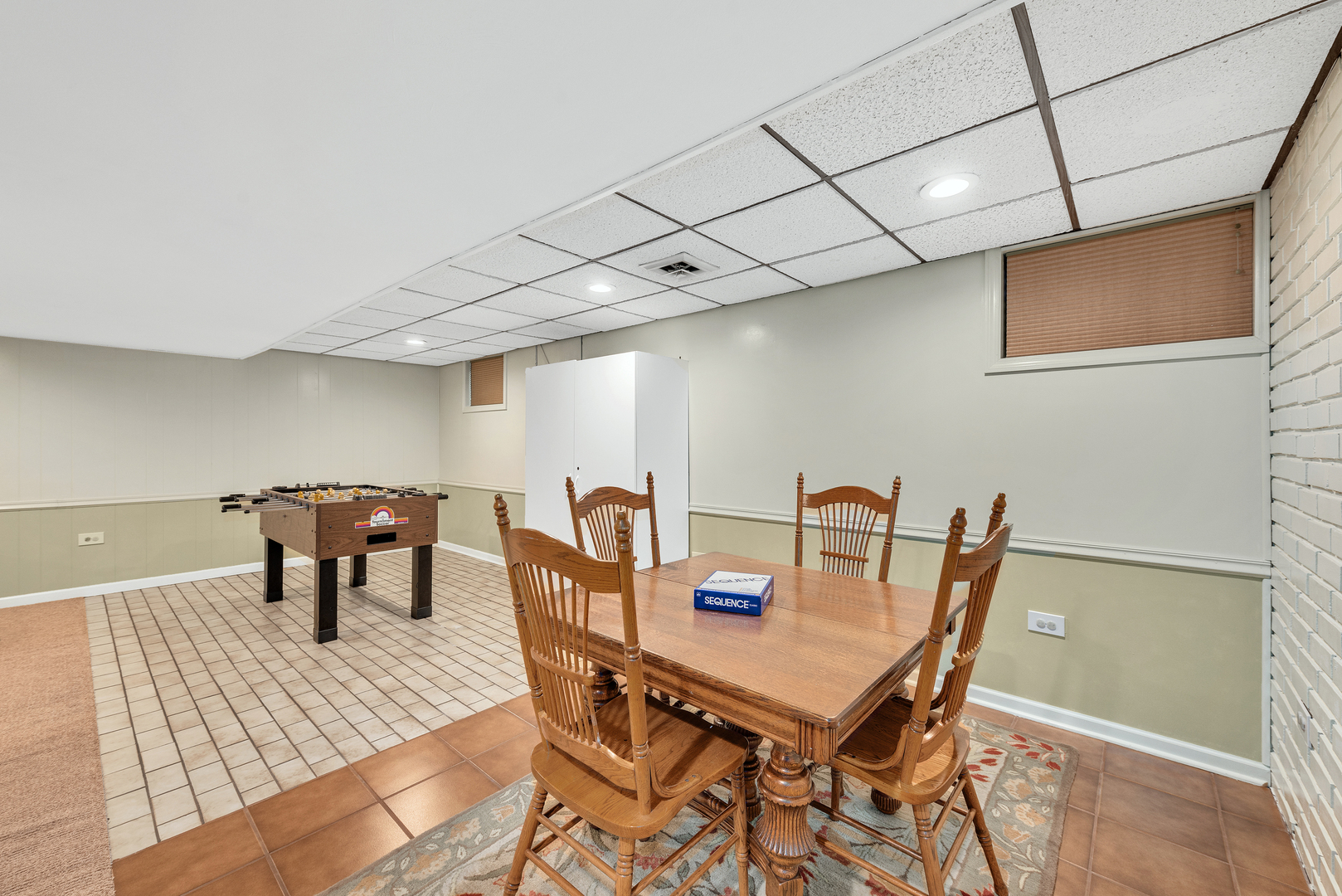 1378 Colonial Square Wheaton, IL 60189 - Photo 21 of 29