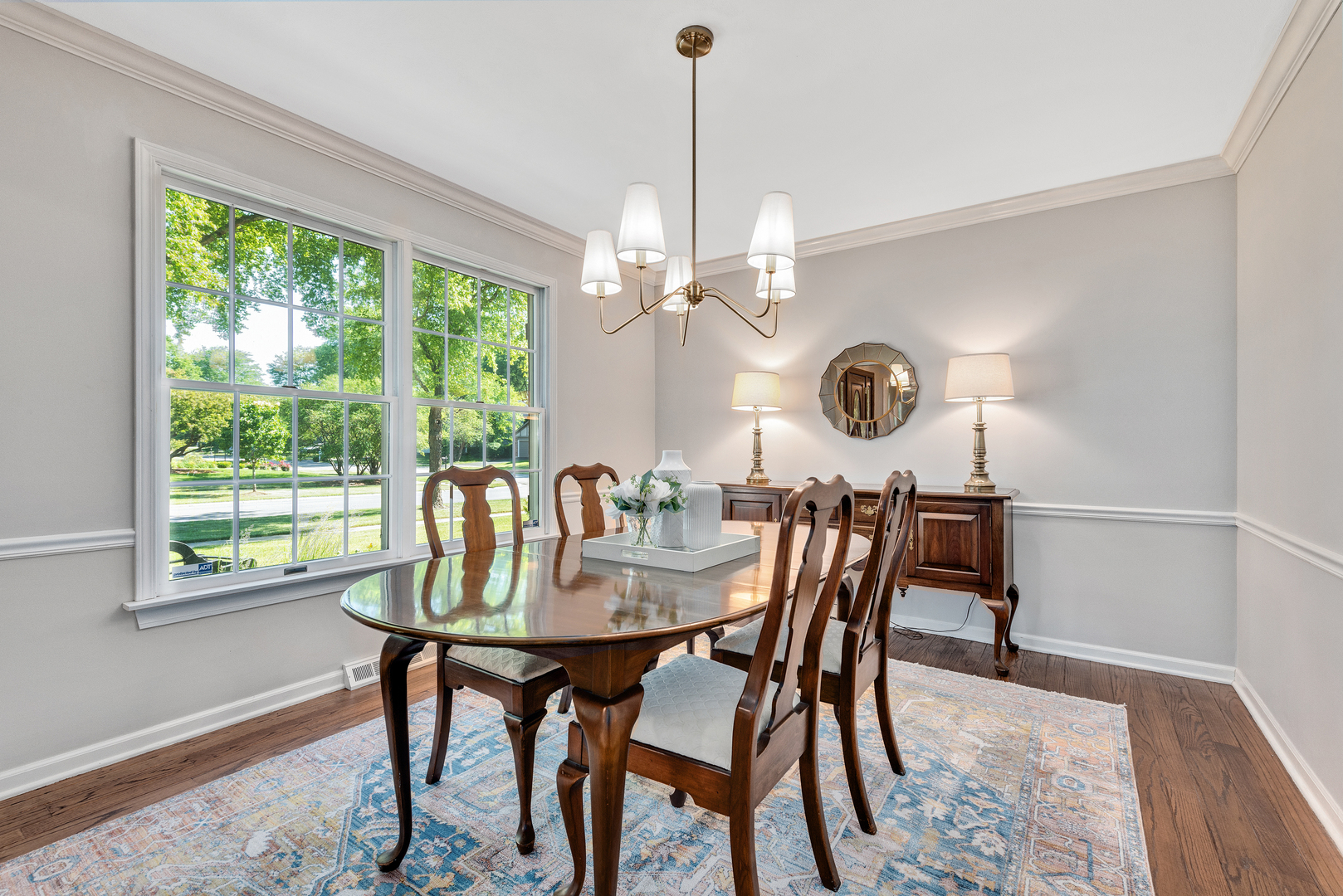 1378 Colonial Square Wheaton, IL 60189 - Photo 3 of 29