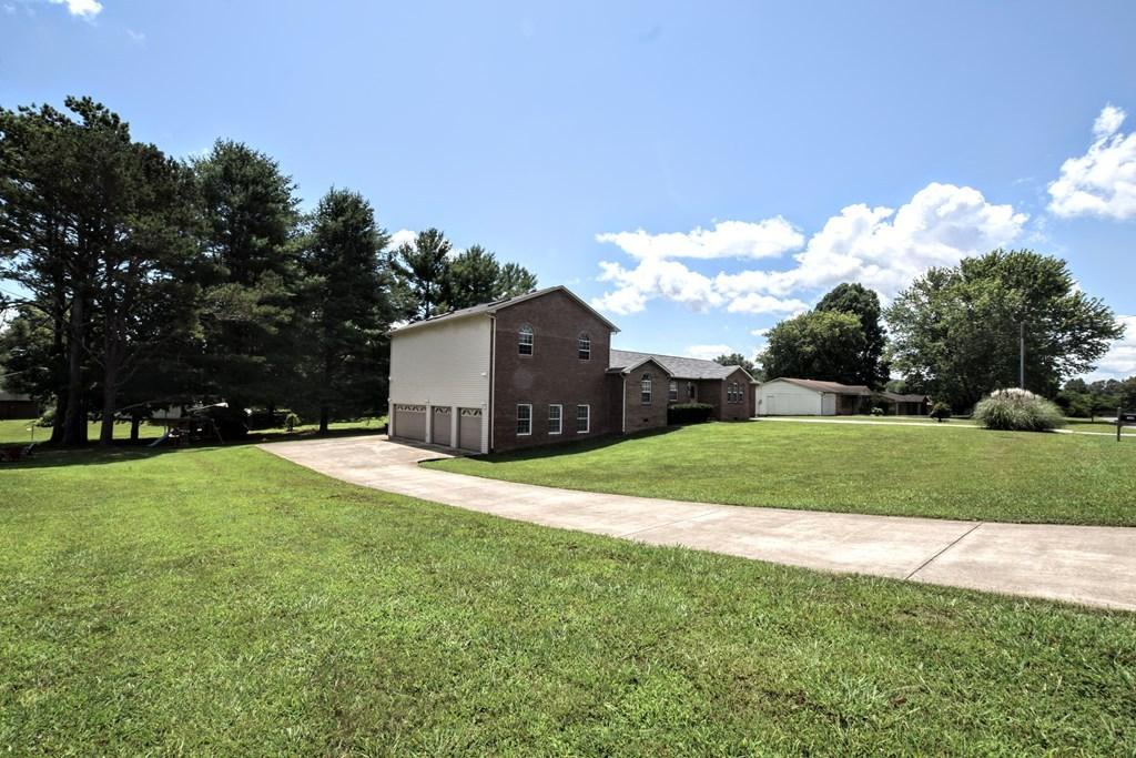 168 Rhea Drive Spring City, TN 37381 - Photo 6 of 48 6